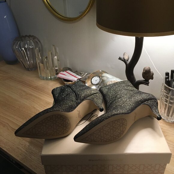 BADGLEY MISCHKA Erma Pointed Toe Booties in Mesh Glitter Size 7 - Picture 5 of 9